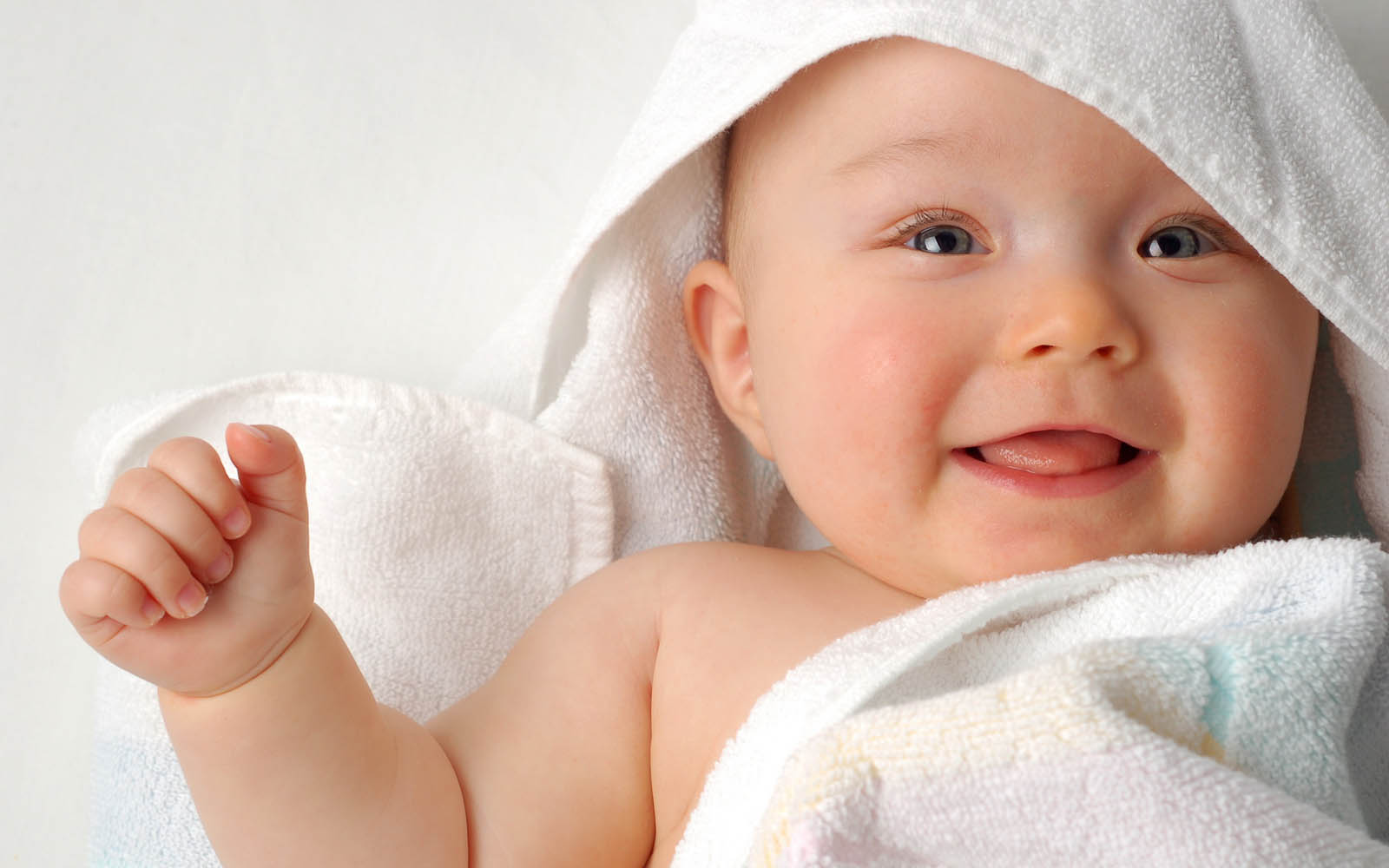 Tired of the Same Old Baby Shower Games? Create a Scrapbook Keepsake Instead